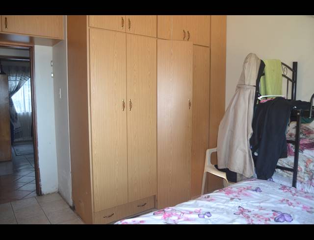 3 BEDROOM HOUSE FOR SALE IN PARK RYNIE